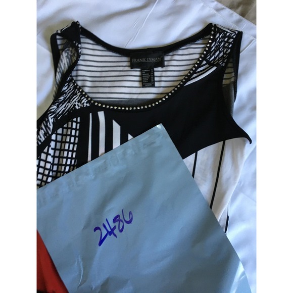 Frank Lyman Shirt Womens 6 Black‎ White Red Geometric Sleeveless Belted Tunic - Picture 13 of 13